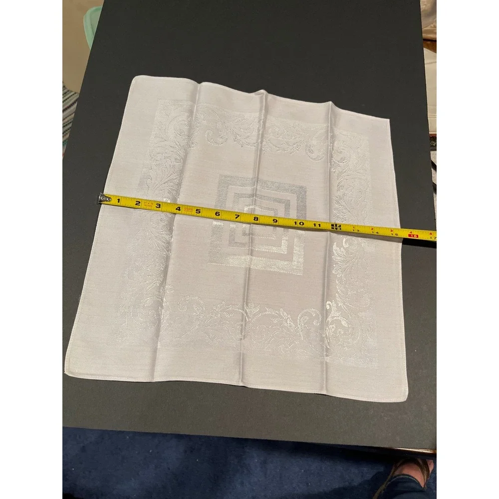 Set of 6 lt. gray Damask Cloth Napkins Scroll Border Greek Key Center 16.5x16.5